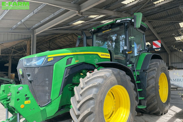 John Deere 8R 310 Tractor €219,500