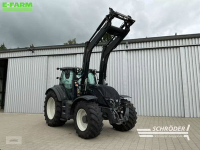 E-FARM: Valtra T 174 EA - Tractor - id KJPQYIF - €82,885 - Year of construction: 2021 - Engine hours: 3,733,Engine power (HP): 174,Germany