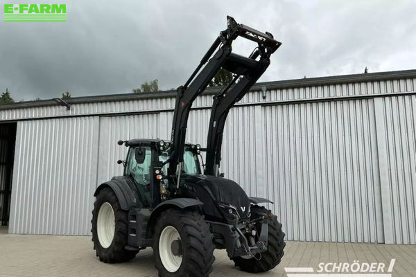 Valtra T 174 EA Tractor €82,885