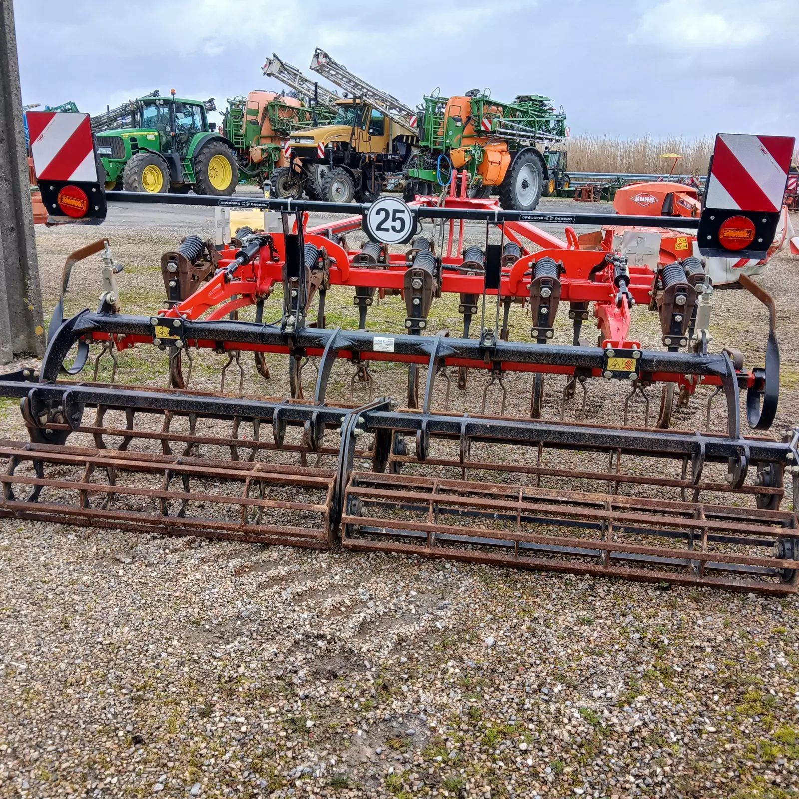 GREGOIRE BESSON crossland Cultivator €15,000