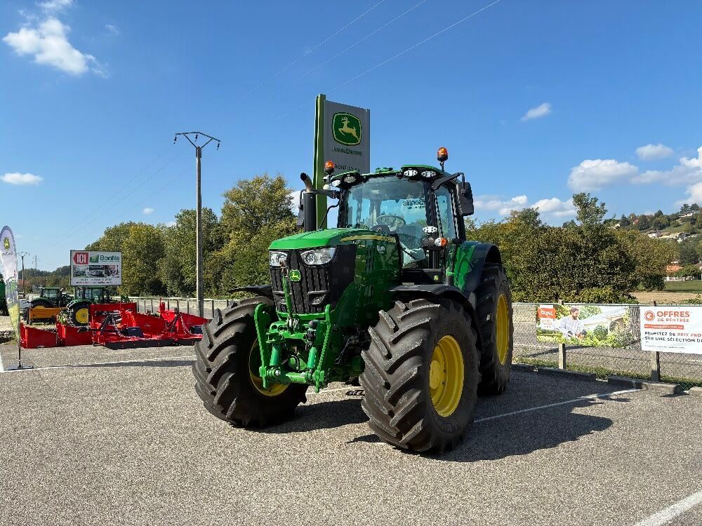 John Deere 6195 M Tractor €145,000