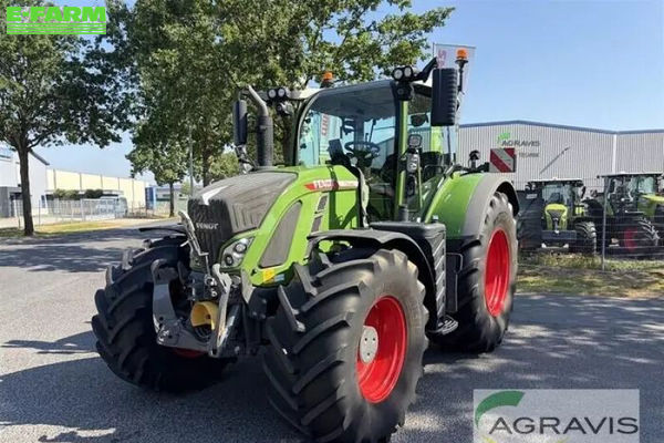 Fendt 724 Vario Profi Plus Tractor €183,000