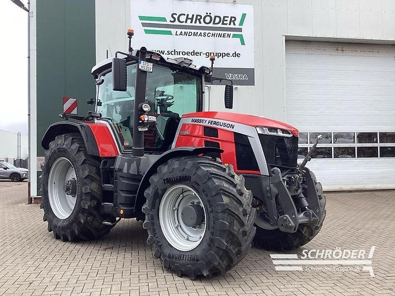 Massey Ferguson 8S.265 Tractor €159,900