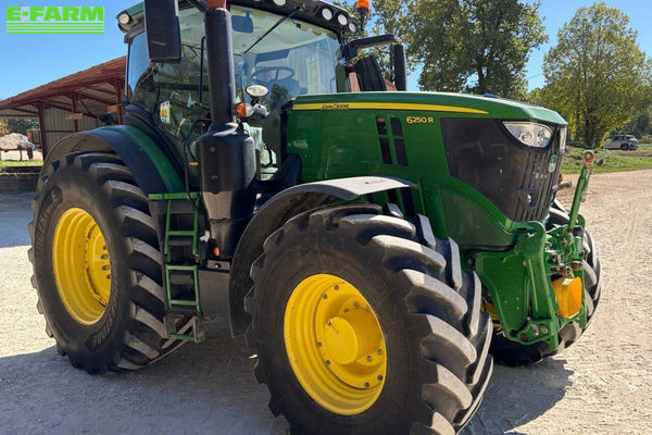 John Deere 6250 R Τρακτέρ 99.996 €