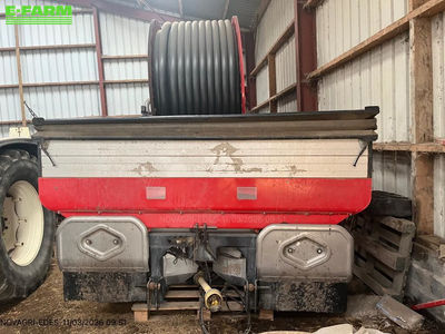 E-FARM: Vicon ro xxl geospread - Fertiliser spreader - id 5333P5S - €11,650 - Year of construction: 2016 - France