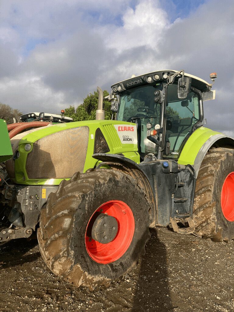 Claas Axion 920 Tractor €98,000