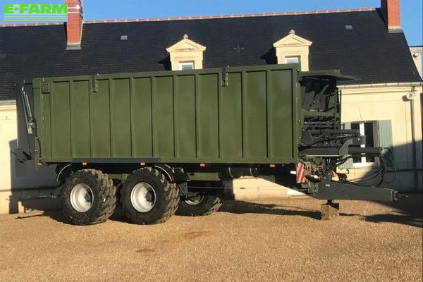ekoagri ekoagri powerpro 35 à fond poussant Benne 44 000 €