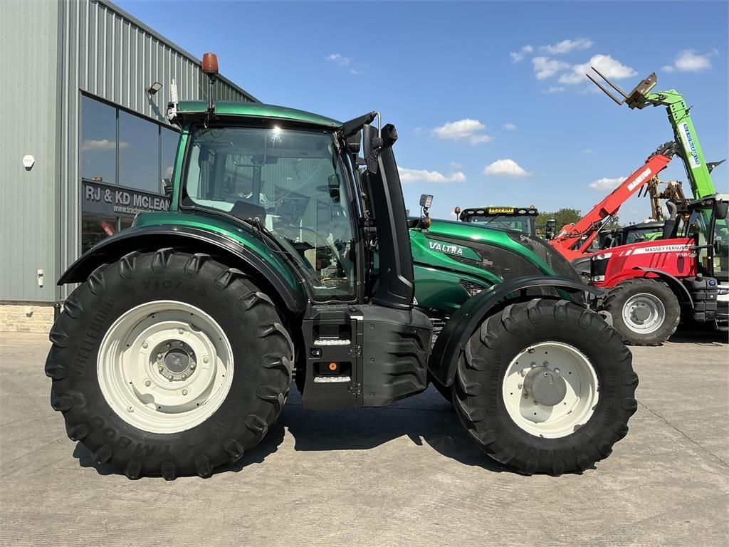 Valtra T 254 Traktori 45 000 €