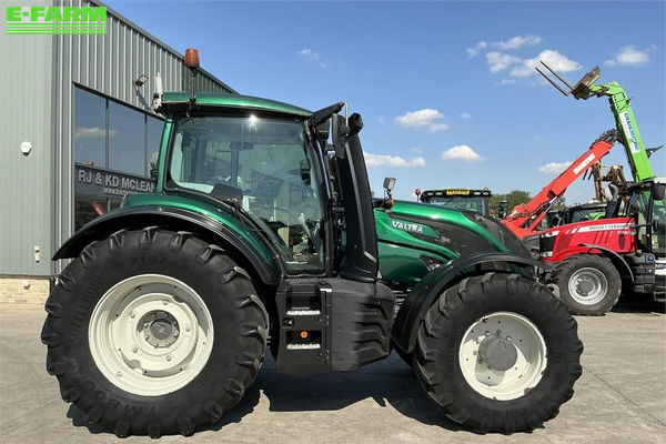 Valtra T 254 Traktori 45 000 €