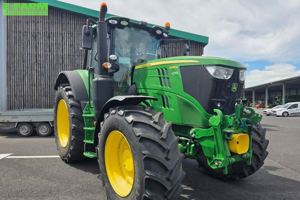 John Deere 6195 M Tractor €116,000