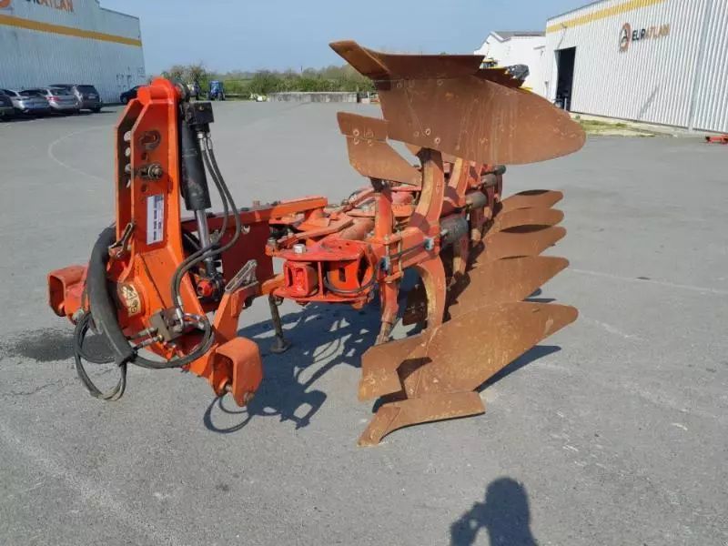 GREGOIRE BESSON rwy47 Plough €6,000