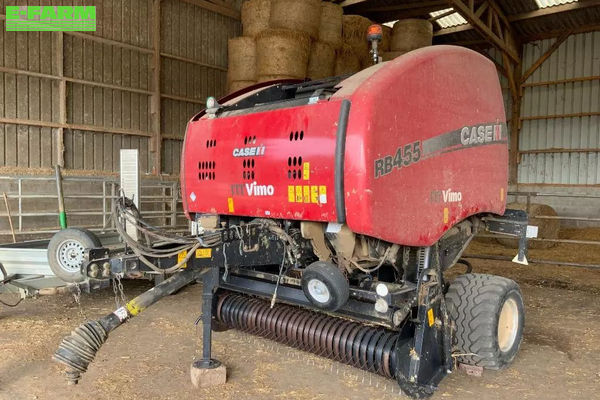 Case IH rb 455 Presă de balotat 15.500 EUR
