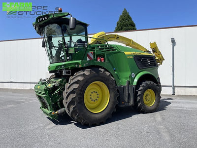 E-FARM: John Deere 9700 - Selvkørende grønthøster - id KQRMBFN - 335.500 € - Produktionsår: 2022 - Motortimer: 1.425,Motoreffekt (HP): 800,Tyskland