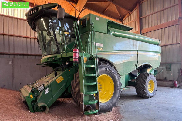 John Deere S 780 Combine harvester €310,000