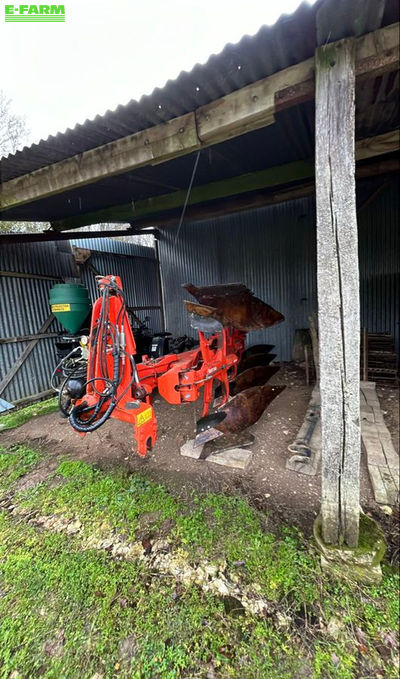 E-FARM: Kuhn vari master 123 - Plough - id KIDZLWJ - €10,000 - Year of construction: 2015 - France