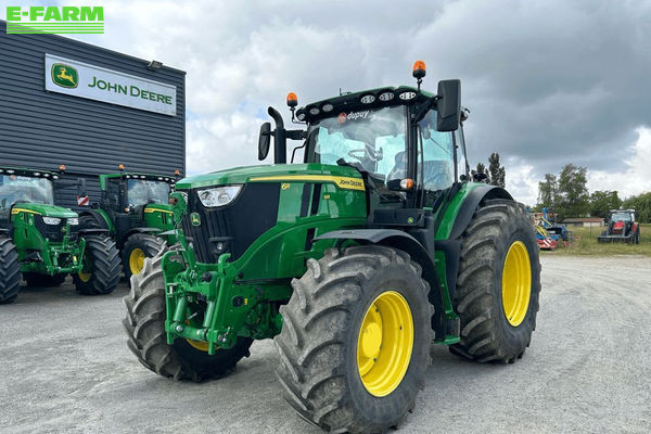 John Deere 6R 195 Tractor €165,000