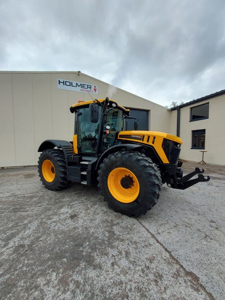 JCB Fastrac 4220 Tractor €95,000