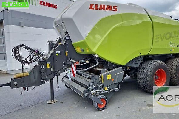 Claas Quadrant 5200 FC Baler €154,500