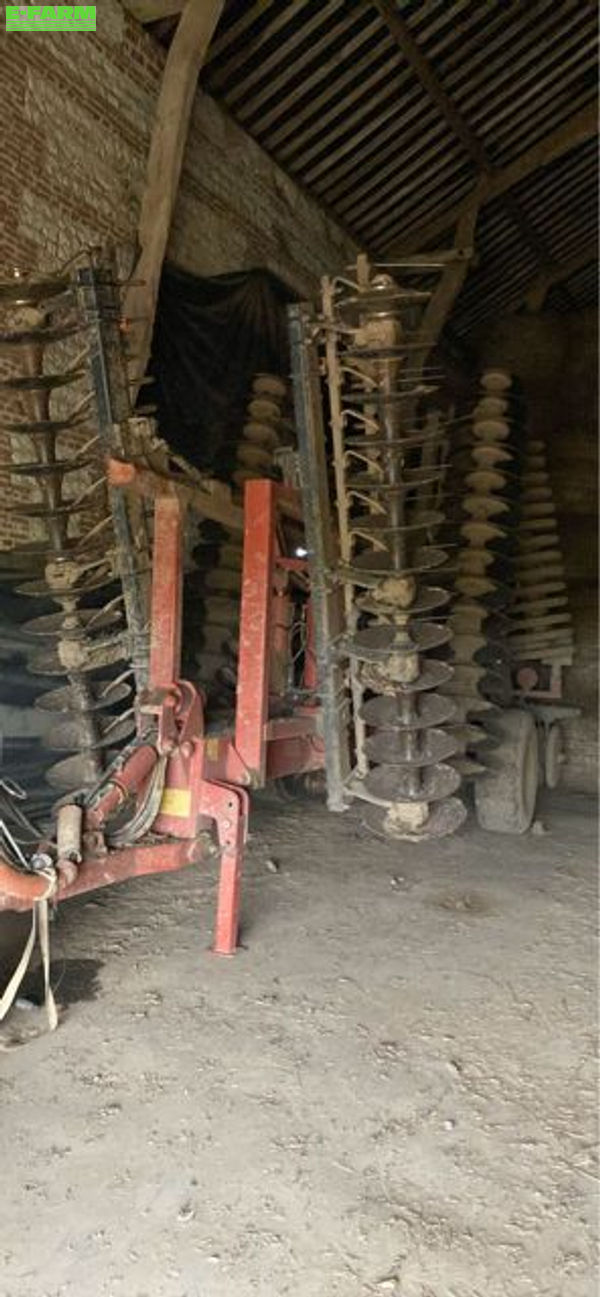 GREGOIRE BESSON xrvp 2 717 56 n° interne 16220 Disc harrow €14,900
