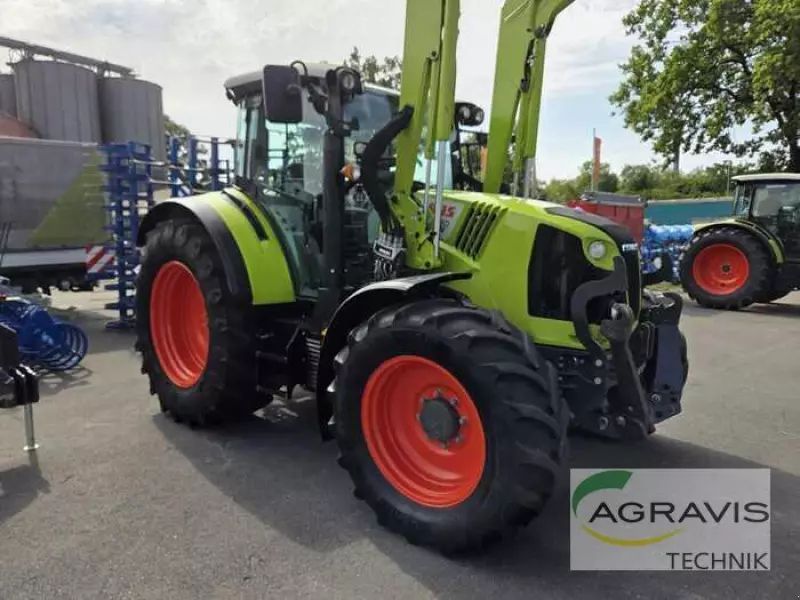 Claas Arion 440 Tractor €57,500