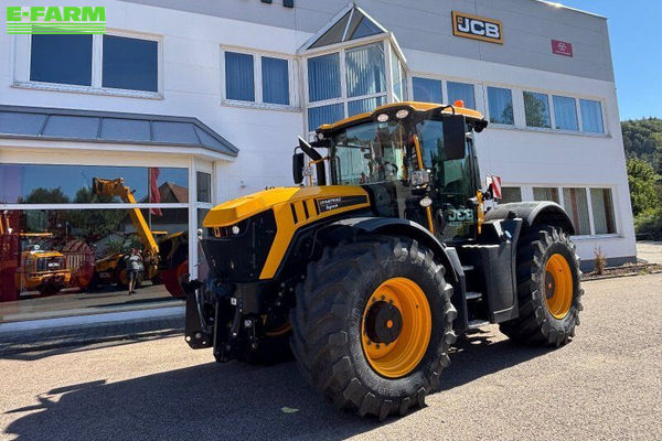 JCB Fastrac 4220 iCON Tractor €177,000