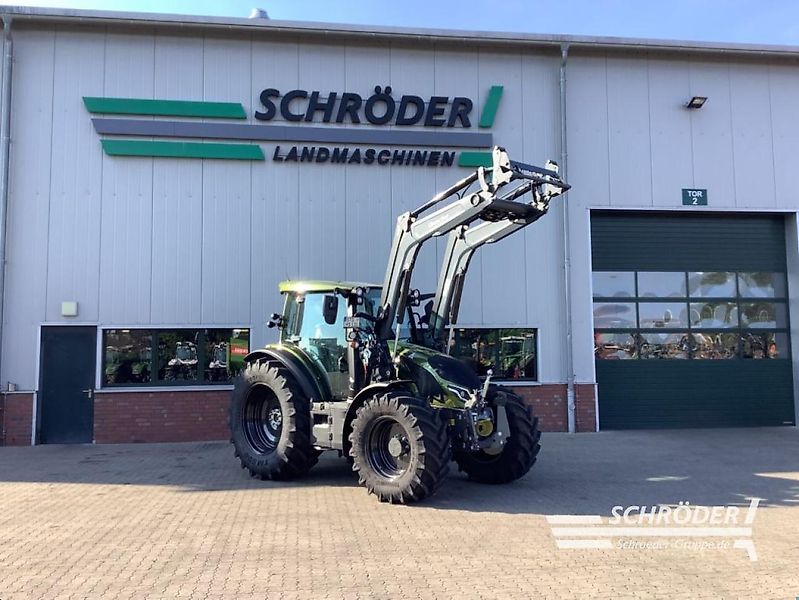 Valtra G 135 A Tractor €84,900