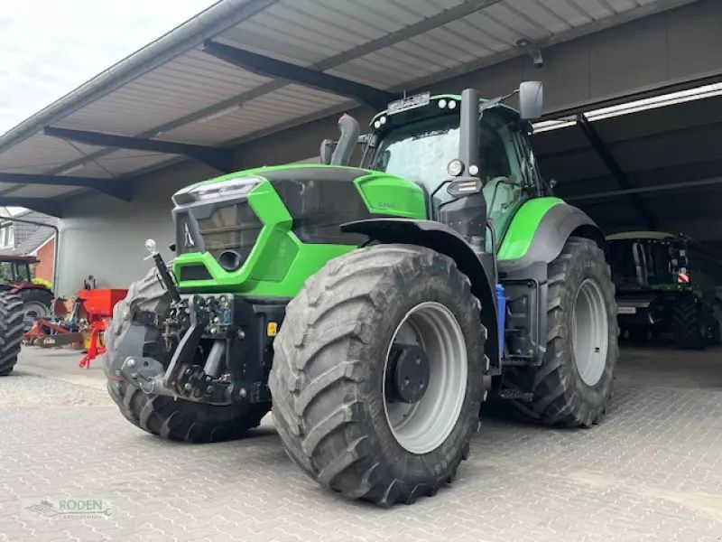 Deutz-Fahr AgroTron 9340 TTV Tractor €89,000