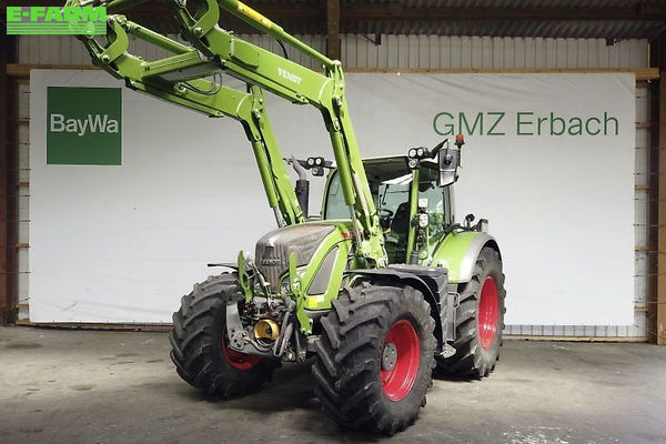 Fendt 724 Vario Profi Plus Tractor €165,900