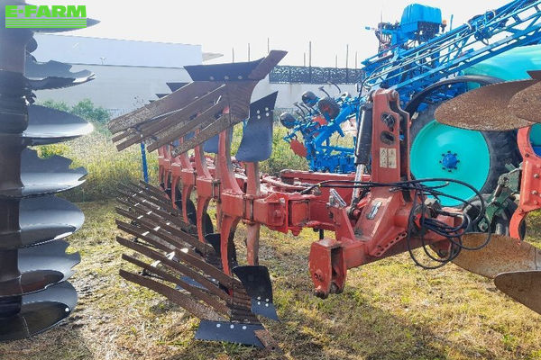 GREGOIRE BESSON rwb7 Plough €15,000