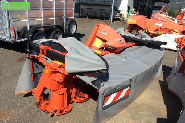 Kuhn GMD 3121 F-FF Mower €11,659