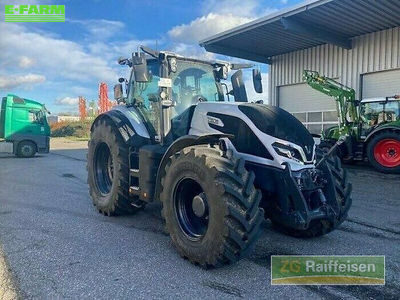 E-FARM: Valtra Q 265 - Tractor - id ANSHX2D - €171,900 - Year of construction: 2024 - Engine hours: 705,Engine power (HP): 261,Germany