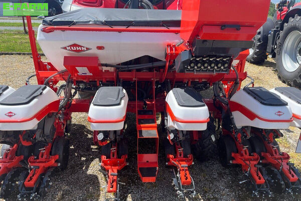 Kuhn maxima 3 ts Precision drill €47,000
