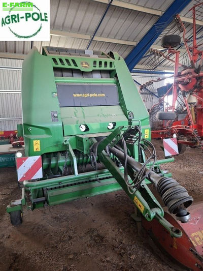 E-FARM: John Deere V451M - Ballenpresse - id JNZULJU - 23.800 € - Baujahr: 2019 - Ballenanzahl: 21.000,Frankreich