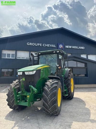E-FARM: John Deere 7230 R - Tractor - id YWBFCAC - 90.000 EUR - Anul: 2013 - Ore motor: 4.358,Puterea motorului: 227,Franța