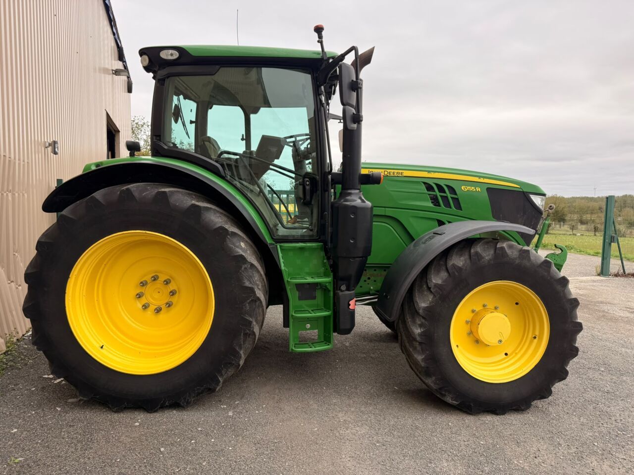 John Deere 6155 R Tractor €68,000