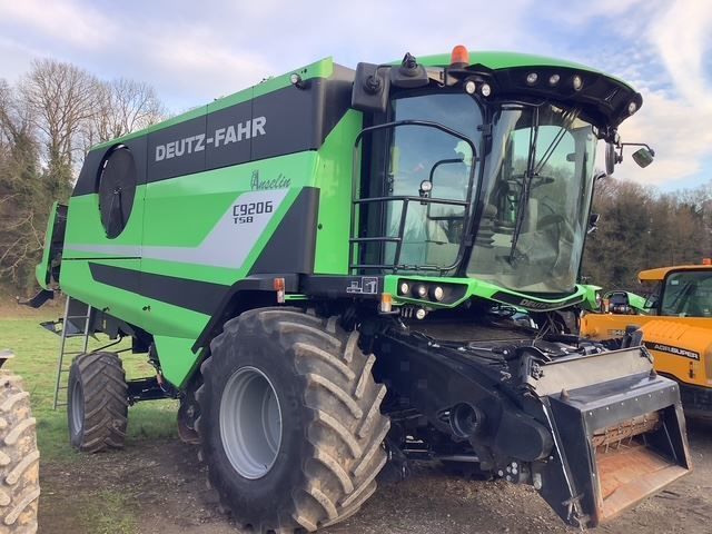 Deutz-Fahr C 9206 TSB Combine harvester €122,000