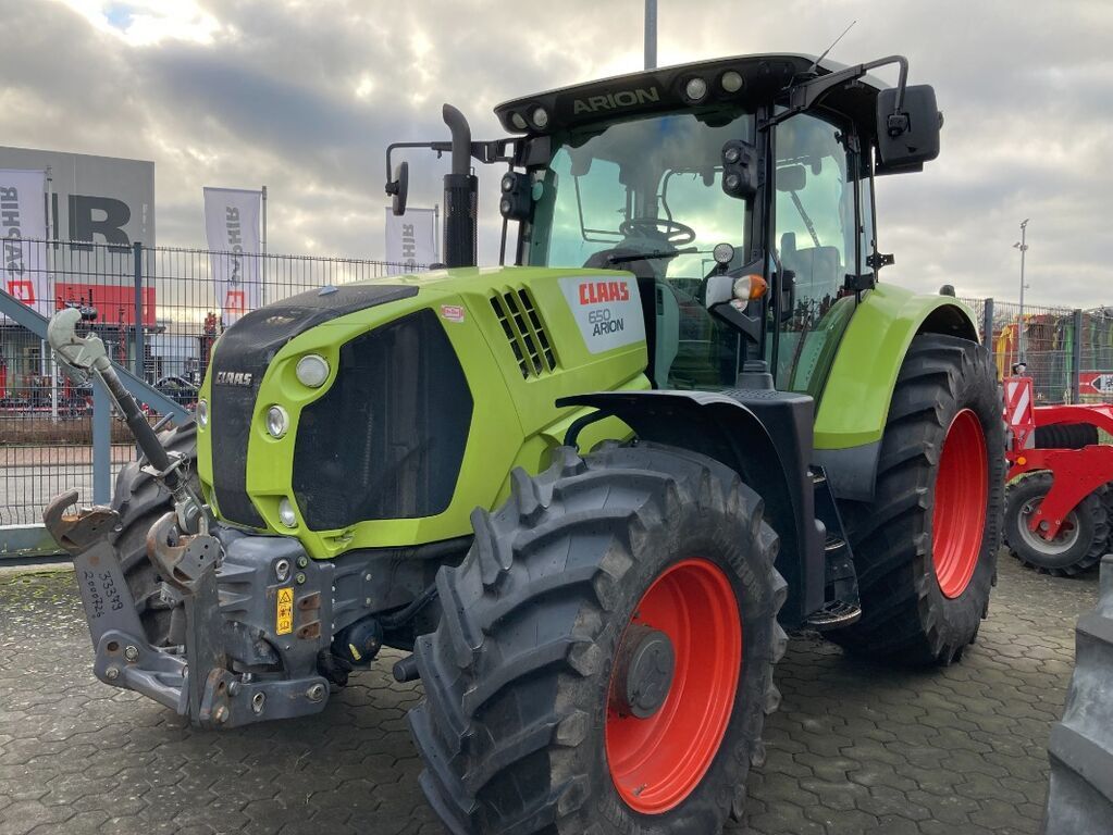 Claas Arion 650 CMATIC Tractor €39,000