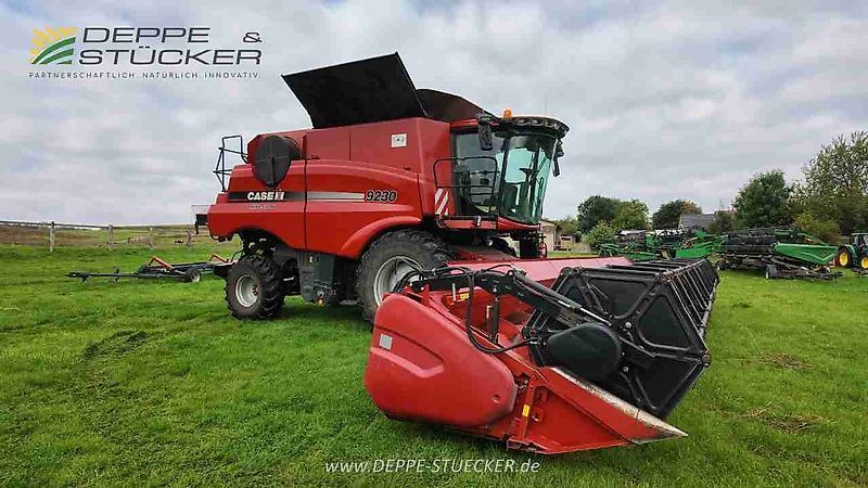 Case IH Axial-Flow 9230 Combine harvester €114,900