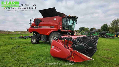 E-FARM: Case IH Axial-Flow 9230 - Combine harvester - id ZEZLZSJ - €114,900 - Year of construction: 2014 - Engine hours: 2,313,Engine power (HP): 530,Germany