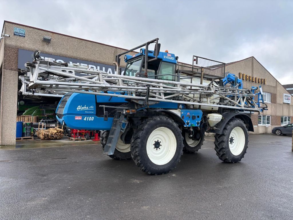 Evrard alpha + 4100 Sprayer €32,000