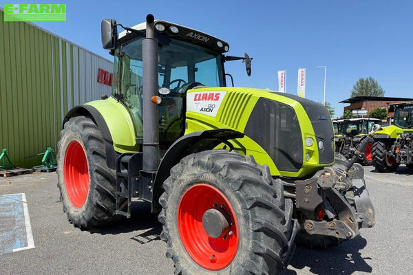 Claas Axion 810 Tractor €39,900
