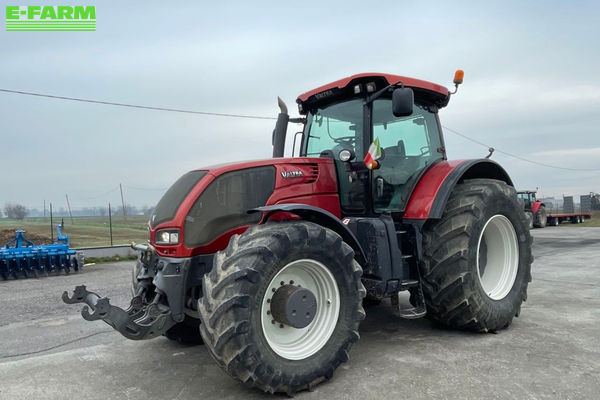 Valtra S 352 Tractor €80,000