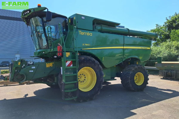 John Deere S 780 Combine harvester €190,000