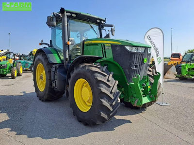 E-FARM: John Deere 7230 R - Tractor - id YKRJRZW - €58,000 - Year of construction: 2017 - Engine hours: 9,781,Engine power (HP): 230,Italy