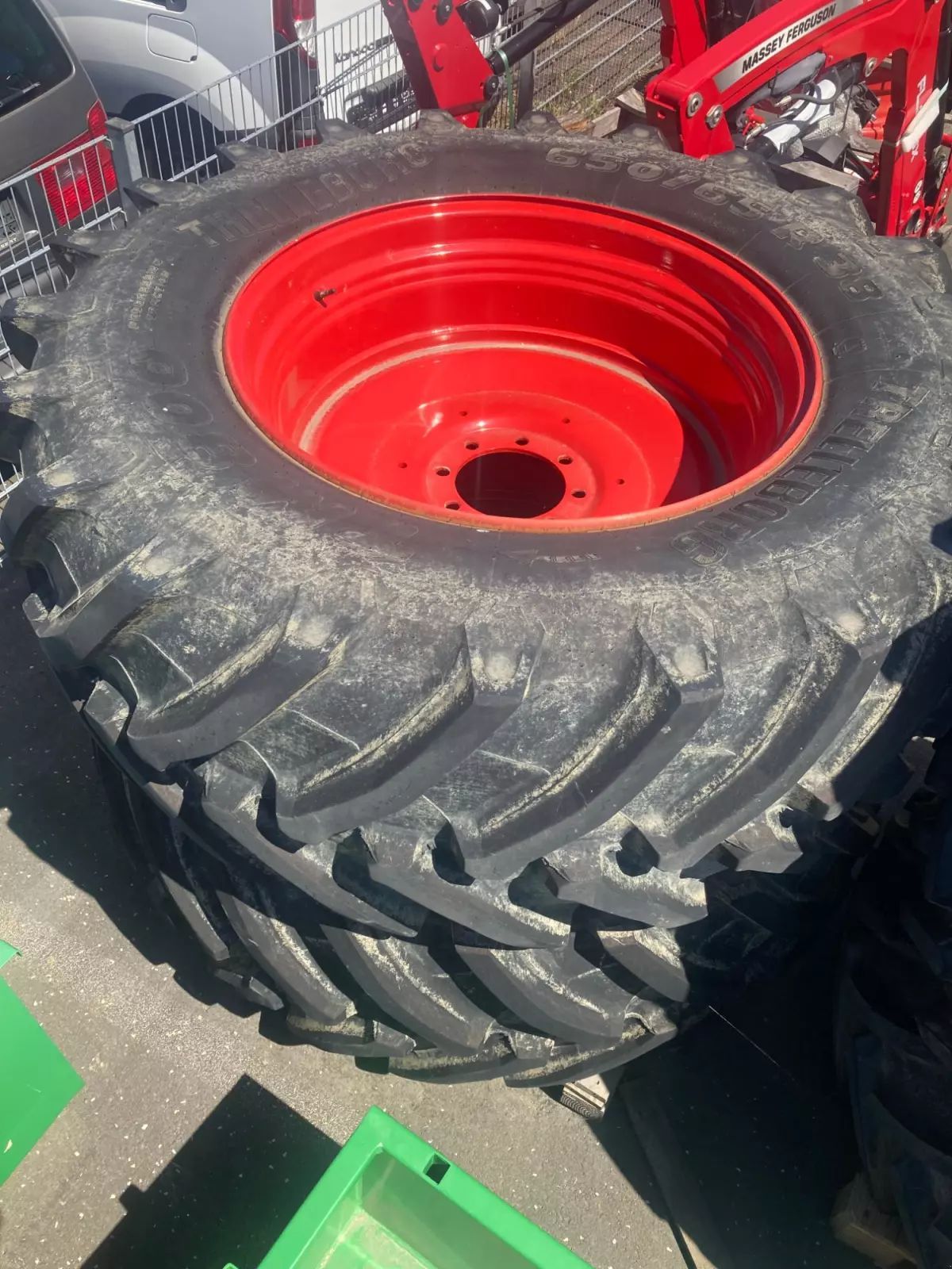 TRELLEBORG 650/65 r38 fendt 500 516 gen3 Wheel and track €6,100
