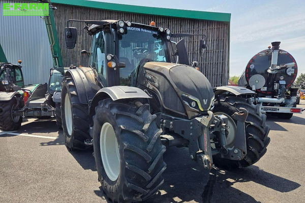 Valtra N 135 H Traktor 69.000 €