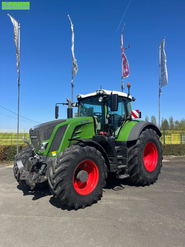 Fendt 828 Vario Profi Plus Tractor €143,000