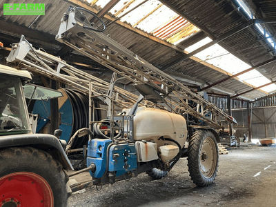 E-FARM: Evrard classic 2800 - Pulvérisateur - id AL7EGID - 12 000 € - Année: 2007 - France