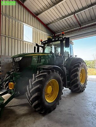E-FARM: John Deere 6250 R - Tractor - id Q2RZJ12 - €99,000 - Year of construction: 2018 - Engine hours: 4,800,Engine power (HP): 250,France