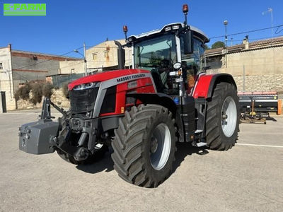 E-FARM: Massey Ferguson 8S.245 - Traktor - id T9KDTPQ - 149.730 € - Baujahr: 2025 - Abgelesene Motorstunden: 819,Motorleistung (PS): 245,Spanien